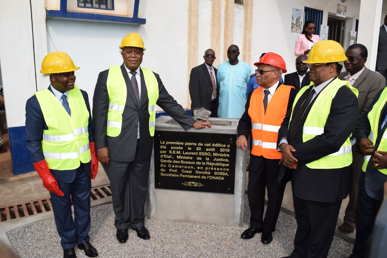 Pose de la première pierre du siège de l’Ohada  hier à Yaoundé