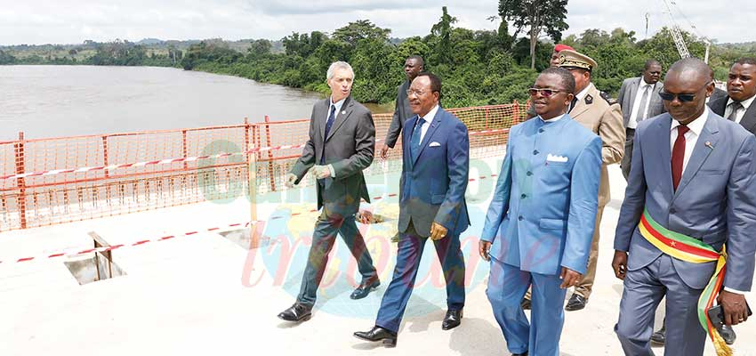 Pont sur la Sanaga axe Batchenga-Ntui ouvert aux piétons