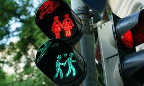 La police en mode répression pour la violation des feux de signalisation dans les carrefours et ronds-points de Yaoundé 